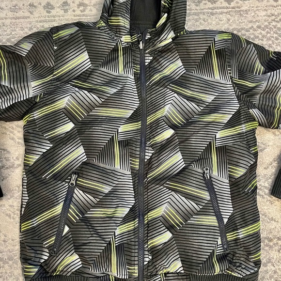 Sport-Tek Boy Reverisble Jacket, Sz 14/16, Wind-breaker/fleece, great condition - Picture 3 of 10